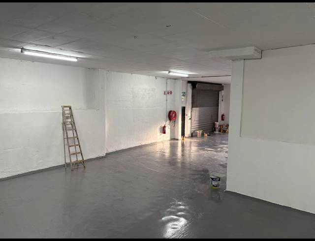 252M² WAREHOUSE TO LET IN BRIARDENE